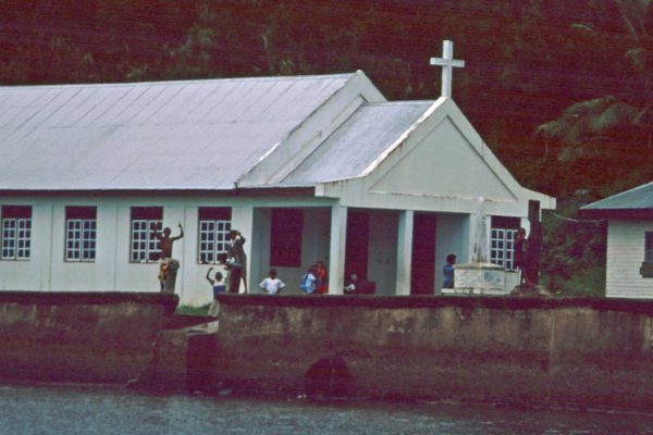 2. Fiji-Kadavu-Solatavi 2001
